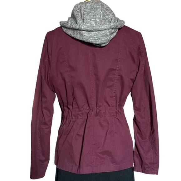 🌹HOST PICK🌹Love Tree Hooded Jacket - Picture 2 of 15